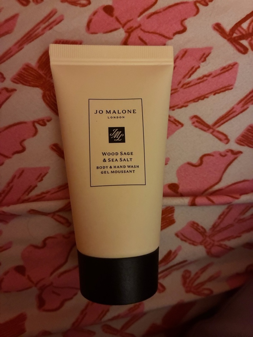 Jo Malone Cream and Black Wood Sage & Sea Salt Hand & Body Cleanser